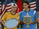 Roger Federer beats Lleyton Hewitt to win the 2004 US Open