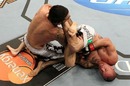 Chris Lytle attempts to submit Matt Brown