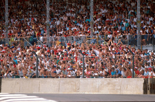 The crowds turn out to watch Nigel Mansell