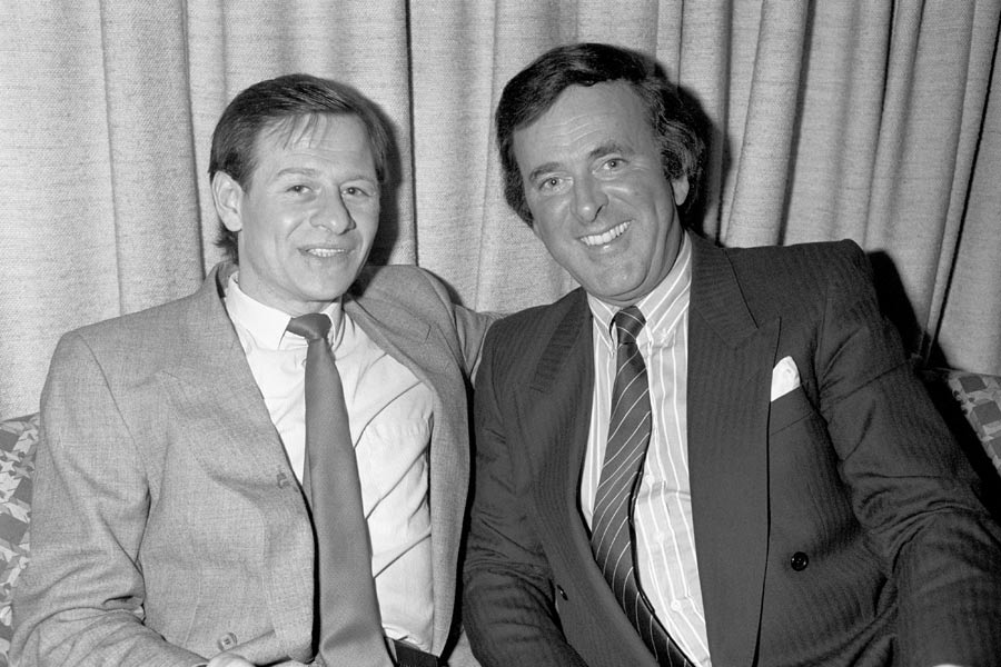 Alex Higgins with chat show host Terry Wogan