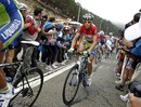 Vincenzo Nibali grinds his way up the mountain