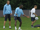 Ledley King trains with his Tottenham team-mates
