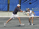 Matt Kuchar and his wife Sybi close in on the net