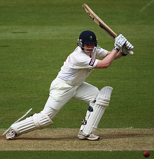 Jamie Dalrymple clatters another four against his former Middlesex team-mates