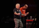 Peter Wright celebrates his win against Co Stompe