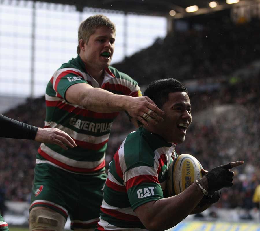 Leicester's Manu Tuilagi celebrates his second try