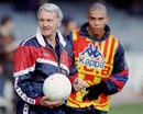 Bobby Robson takes a break from training with Ronaldo