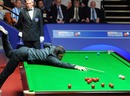 Ronnie O'Sullivan attempts to sink the pink