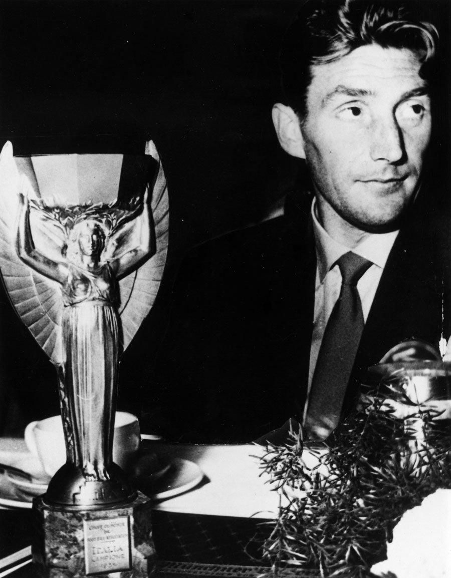 Fritz Walter with his World Cup trophy