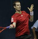 Andy Murray returns the ball to Grigor Dimitrov 