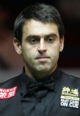 Ronnie O'Sullivan in action against Ding Junhui in the 2009 Shanghai Masters