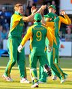 South Africa celebrate Michael Clarke's wicket