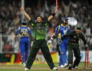 Shahid Afridi in his signature pose after Pakistan's victory