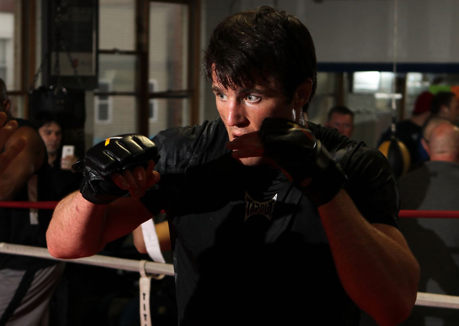 Chael Sonnen works out in front of the media