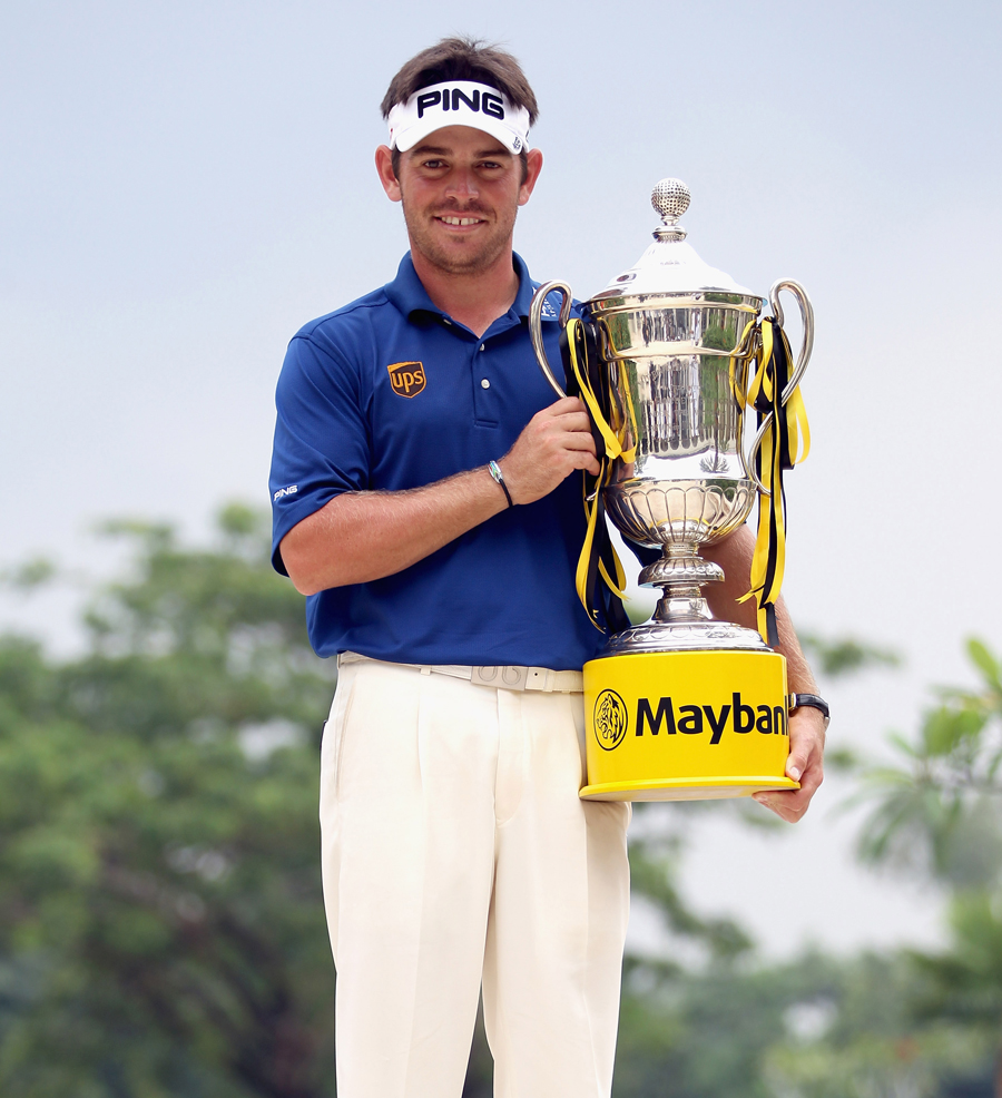 Louis Oosthuizen and his trophy