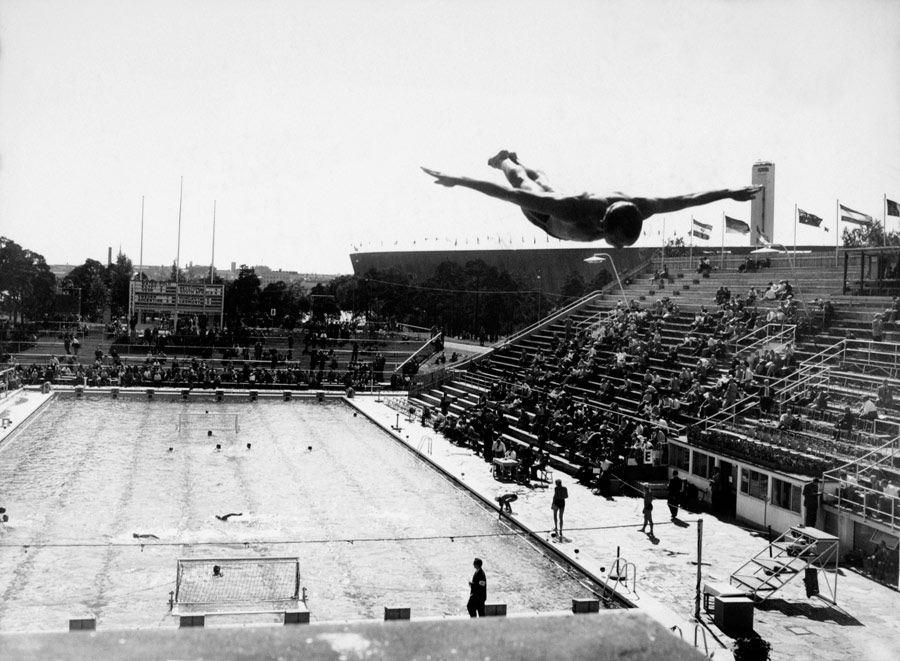 Diving was as spectacular in 1952 as it is now
