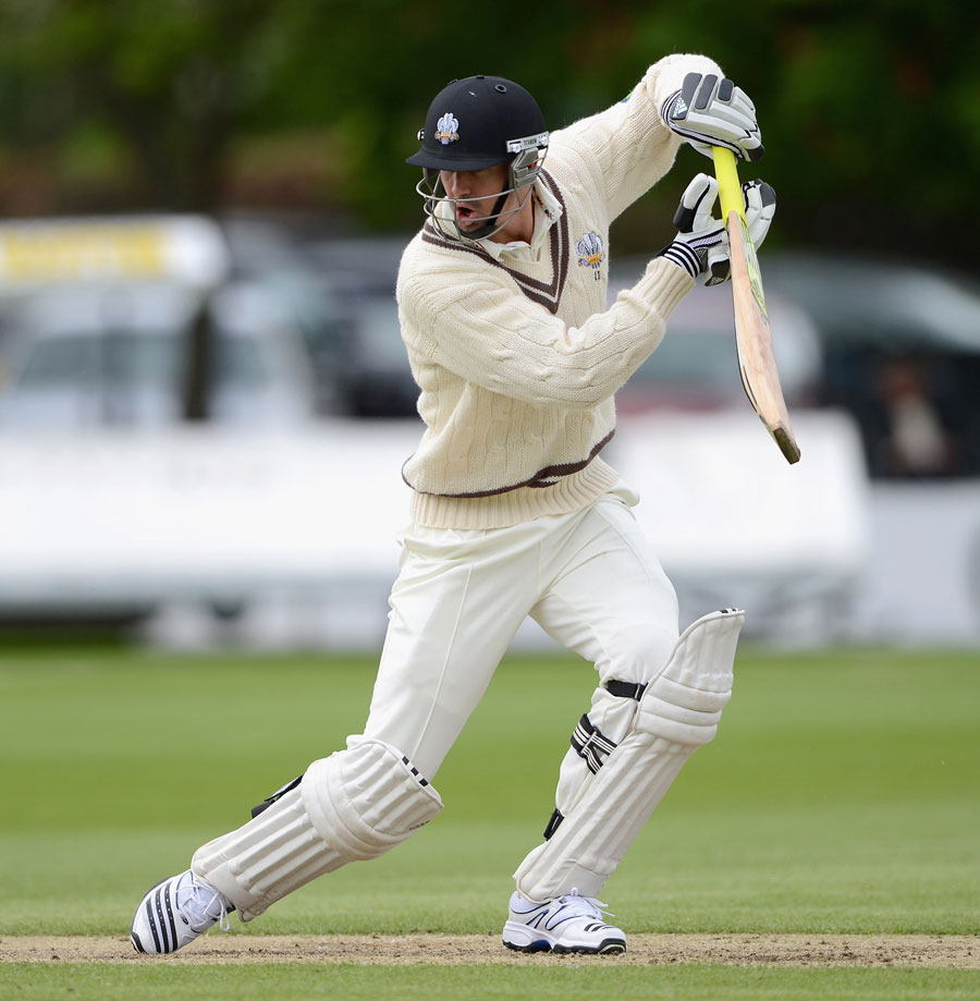 Kevin Pietersen made 11 as Surrey struggled in their first innings