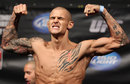 Dustin Poirier makes the weight 