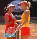 Caroline Wozniacki retires from her match against Anabel Medina Garrigues