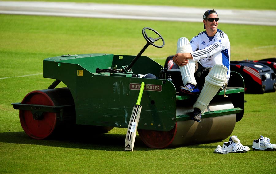 Kevin Pietersen watches the action