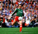Bruce Grobbelaar prepares to kick the ball out