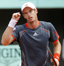 Andy Murray pumps his fist