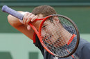 Andy Murray wipes his brow