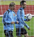 Fernando Torres arrives for training