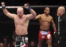 Tim Boetsch celebrates after three rounds' fighting against Hector Lombard