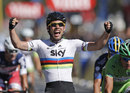 Mark Cavendish celebrates his stage win