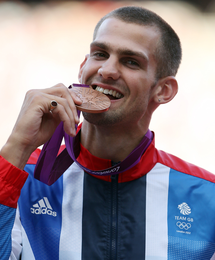 Robbie Grabarz with his bronze medal
