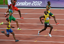 Usain Bolt wins his 200m semi-final