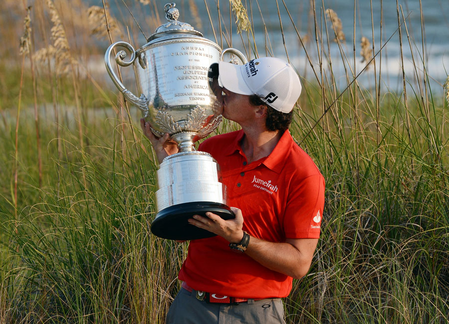 Rory McIlroy kisses his latest prize