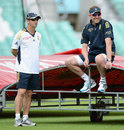 Allan Donald chats with Gary Kirsten during training