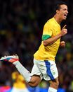 Leandro Damiao celebrate scoring