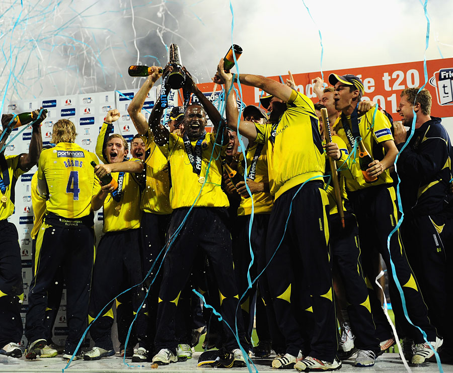 Hampshire celebrate their Friends Life t20 title