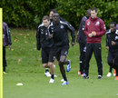 Papiss Cisse limbers up in training