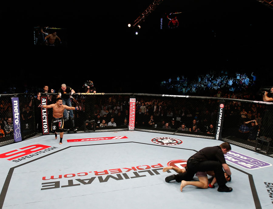 Cung Le reacts after knocking out Rich Franklin