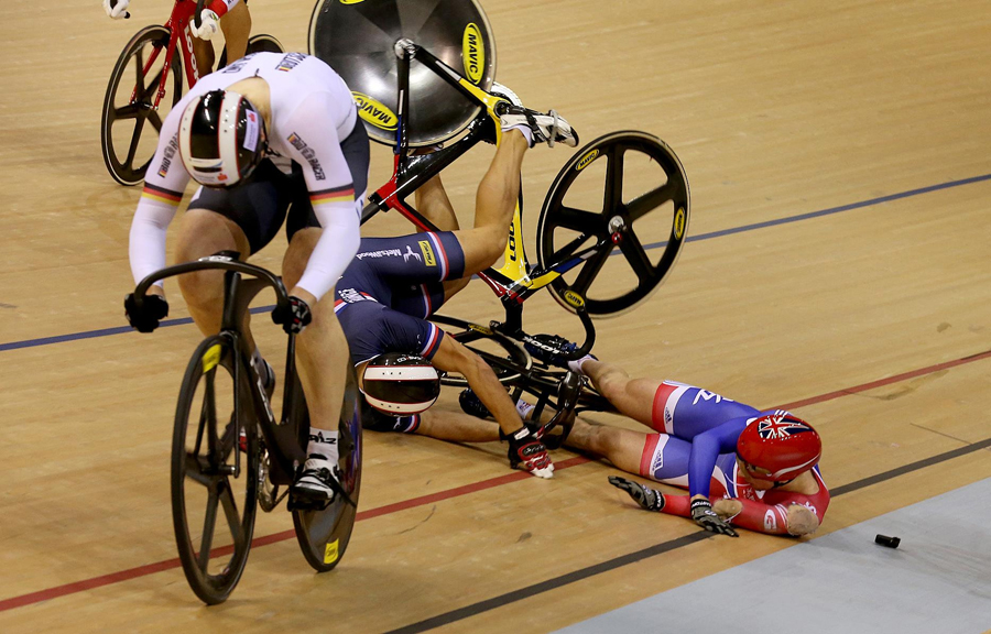 Jason Kenny goes down in the final of the keirin