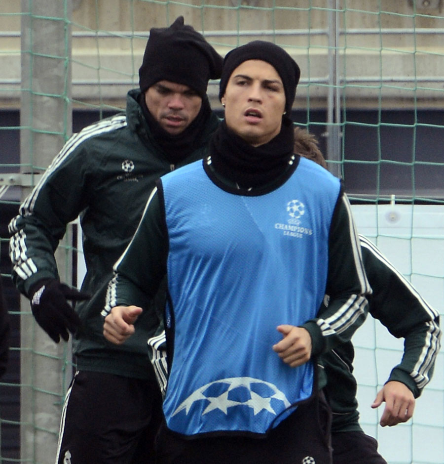 Cristiano Ronaldo takes part in training