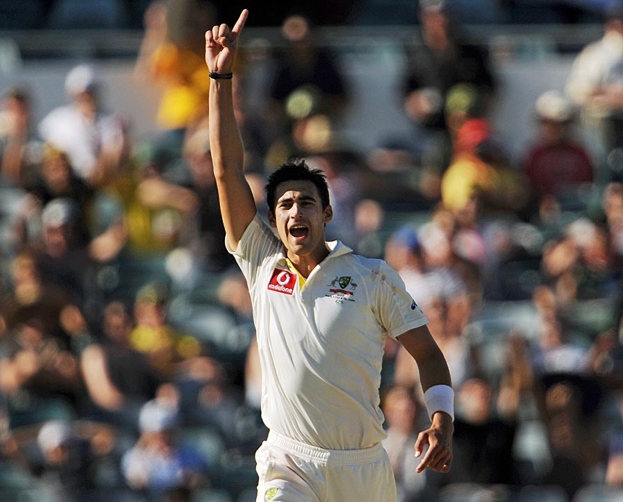Mitchell Starc finished South Africa's innings with six wickets