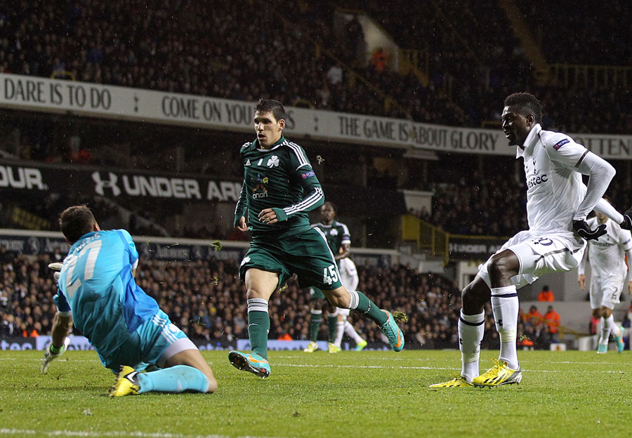 Emmanuel Adebayor scores the first goal