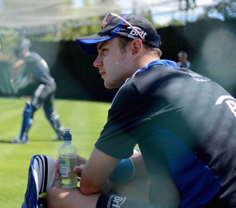 Stuard Broad takes a breather during training