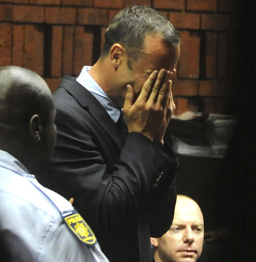 Oscar Pistorius weeps in court