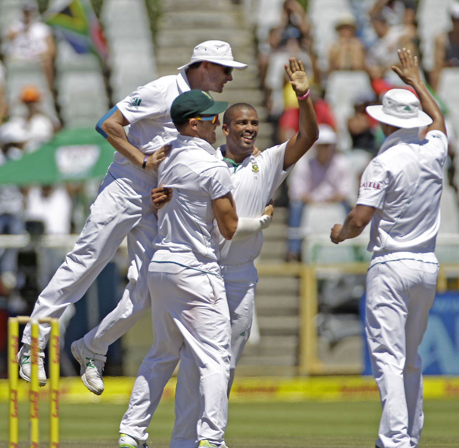 Vernon Philander was among the wickets again
