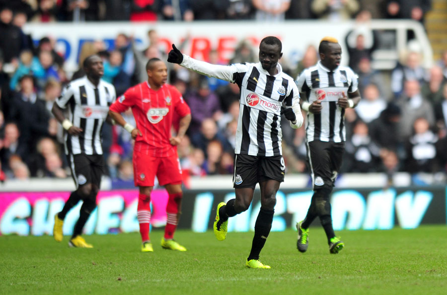 Papiss Cisse celebrates scoring his side's second goal of the game