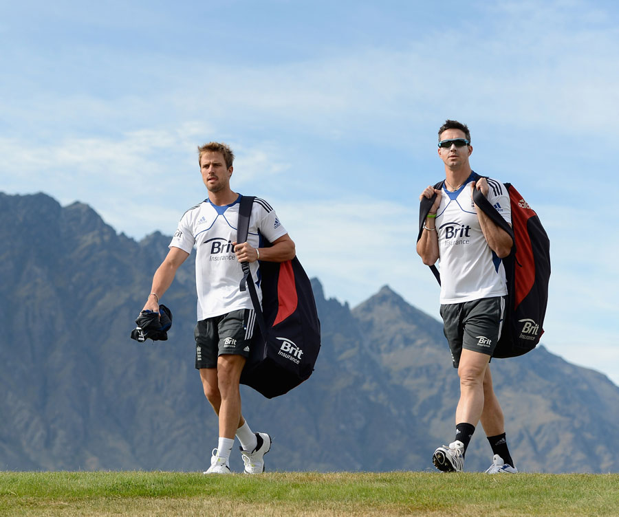 Nick Compton and Kevin Pietersen at a practice session in Queenstown, New Zealand