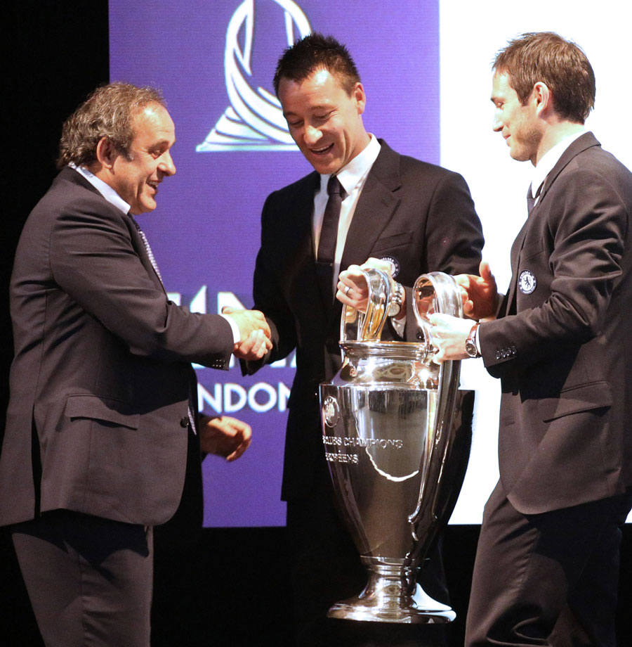 UEFA president Michel Platini chats to John Terry and Frank Lampard