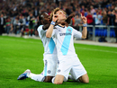 David Luiz and Victor Moses celebrate