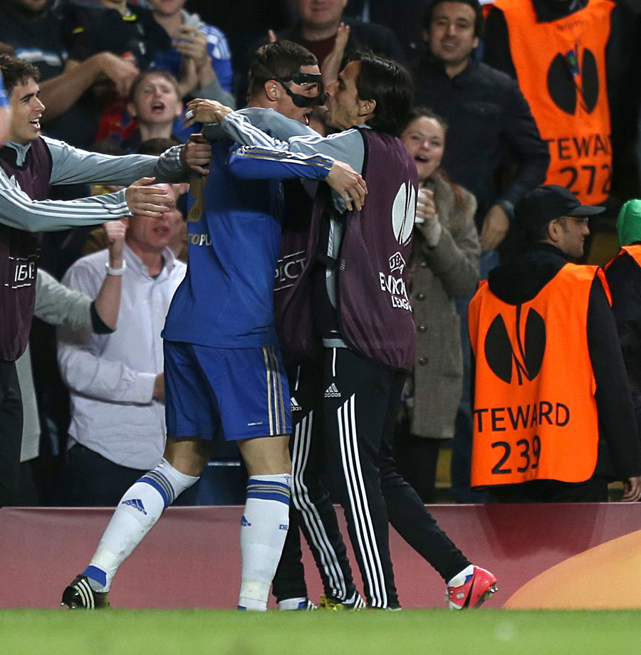 Fernando Torres celebrates scoring Chelsea's first goal